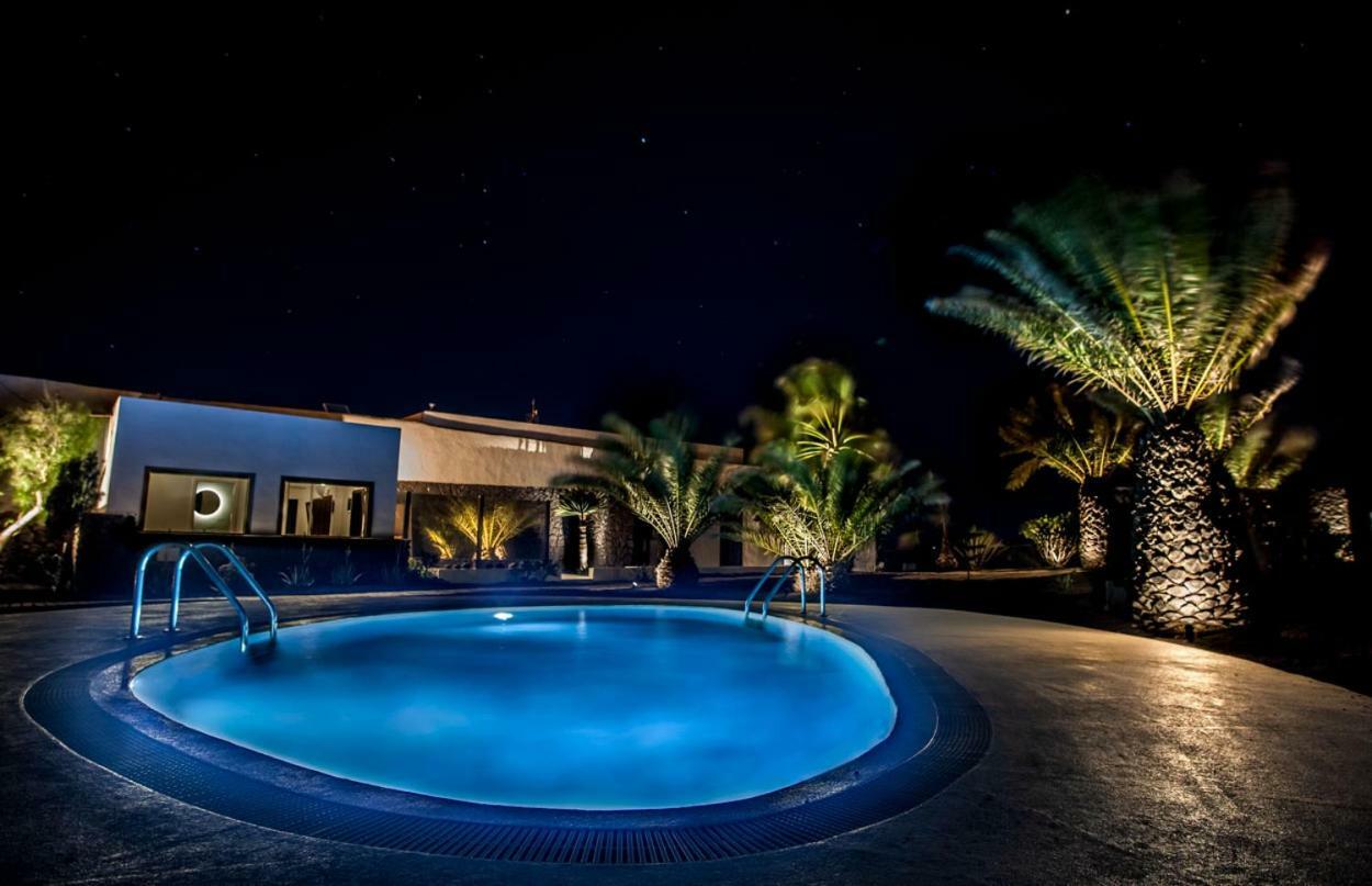 Los Lirios Hotel Rural - Adults Only 蒂亚斯 外观 照片