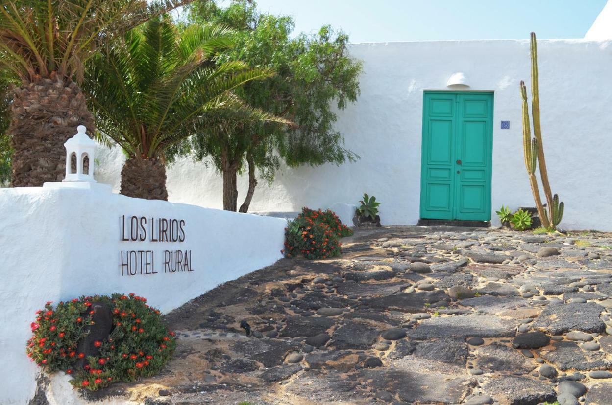 Los Lirios Hotel Rural - Adults Only 蒂亚斯 外观 照片